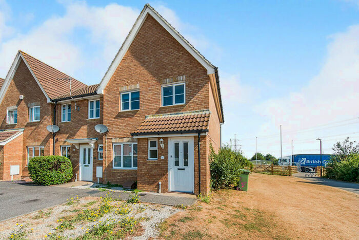 3 Bedroom End Of Terrace House To Rent In Samuel Drive, Kemsley, Sittingbourne, Kent, ME10