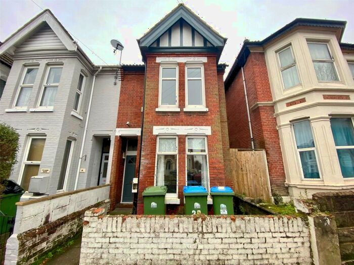 1 Bedroom House To Rent In Denzil Avenue, Southampton, SO14