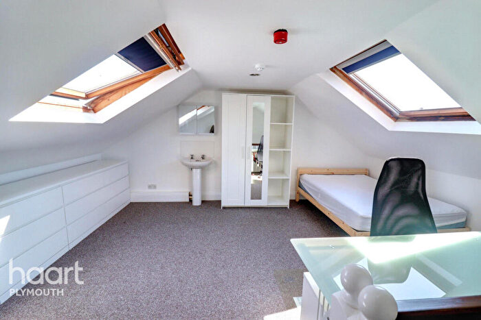 1 Bedroom Terraced House To Rent In Nelson Street, Plymouth, PL4