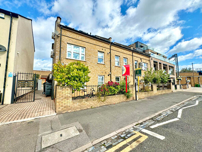 16 Bedroom Block Of Apartments For Sale In Regency Court, Harrow Road, London, E11