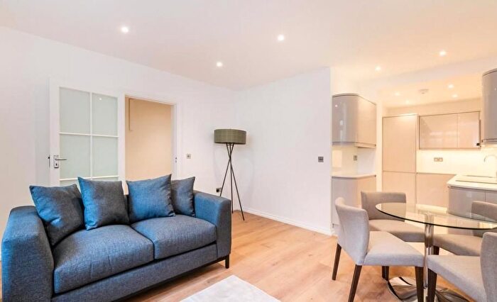 1 Bedroom Flat To Rent In George Street, Marylebone, London, W1H