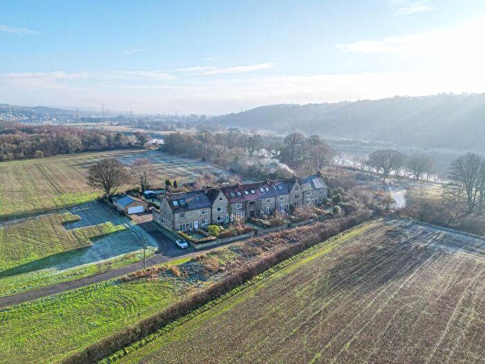 4 Bedroom Terraced House For Sale In Moore Court, Newburn, Newcastle Upon Tyne, NE15