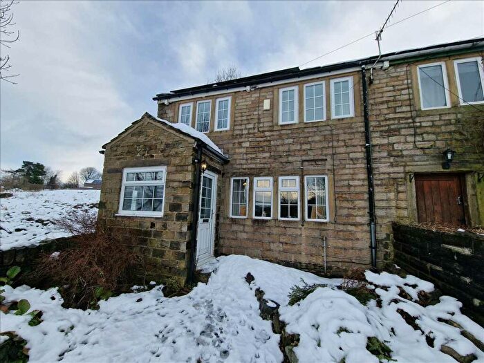 3 Bedroom End Of Terrace House To Rent In Hollins Row, Slaithwaite, Huddersfield, HD7