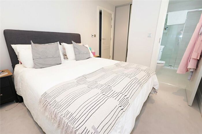2 Bedroom Apartment To Rent In Monument Road, Woking, Surrey, GU21