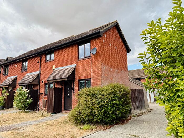 1 Bedroom Semi-Detached House For Sale In Somerville, Didcot, OX11