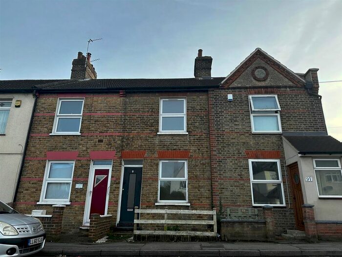 2 Bedroom Terraced House To Rent In High Road, Dartford, Kent, DA2