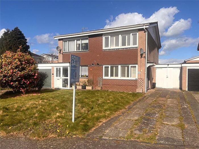 2 Bedroom Semi Detached House For Sale In Newfield Drive, Castlefields, Shrewsbury, Shropshire, SY1