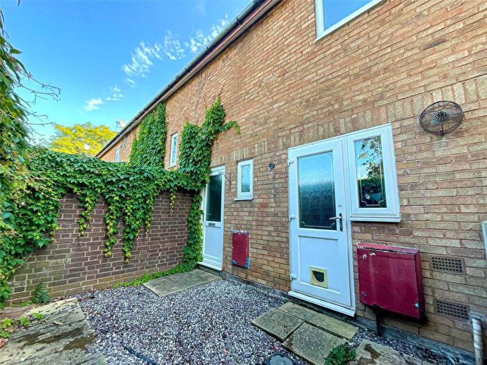 3 Bedroom Terraced House To Rent In Eringden, Wilnecote, Tamworth, Staffordshire, B77