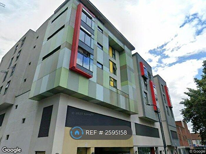 2 Bedroom Flat To Rent In Elm Road, Wembley, HA9