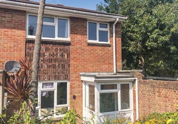 3 Bedroom Terraced House For Sale In Gunville Road, Newport, Isle Of Wight, PO30