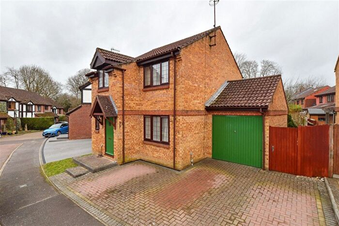 3 Bedroom Detached House For Sale In The Brook, Southwater, Horsham, West Sussex, RH13