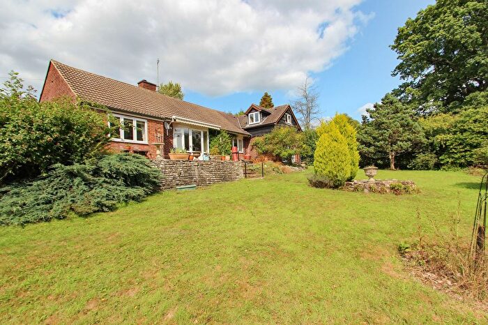 4 Bedroom Detached Bungalow For Sale In Roselands Avenue, Mayfield, TN20