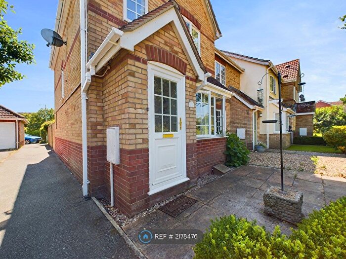 2 Bedroom End Of Terrace House To Rent In Hawthorn Way, Leavenheath, Colchester, CO6