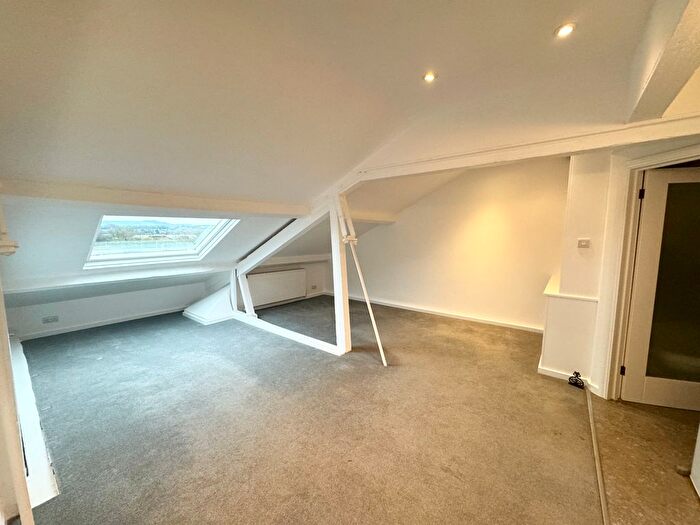 3 Bedroom Flat To Rent In Trews Weir Mill, Old Mill Close, Exeter, EX2