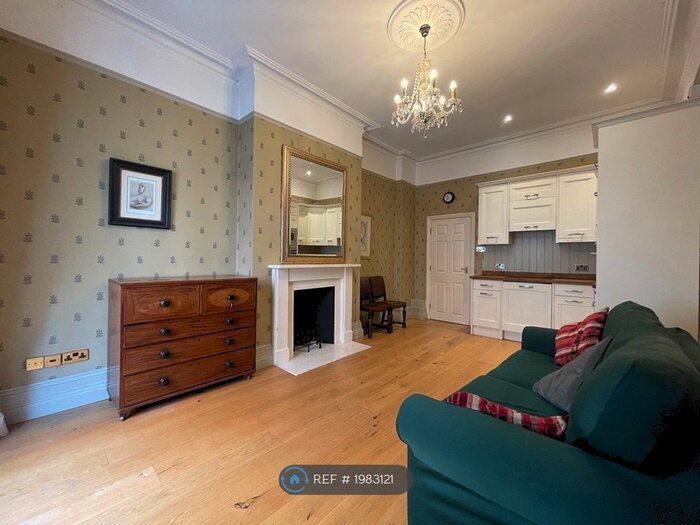 1 Bedroom Flat To Rent In Chancery Lane, London, WC2A