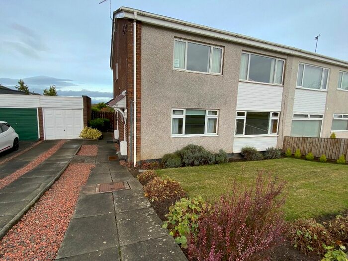2 Bedroom Flat To Rent In Cockburn Crescent, Balerno, Edinburgh, EH14