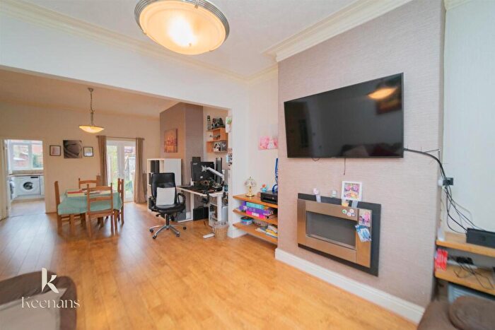 3 Bedroom Terraced House For Sale In Kildare Street, Farnworth, Bolton, BL4