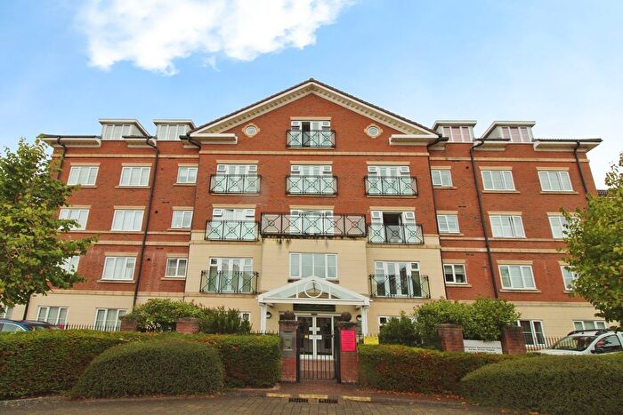 1 Bedroom Flat For Sale In Chastleton Road, Priory Manor Chastleton Road, SN25