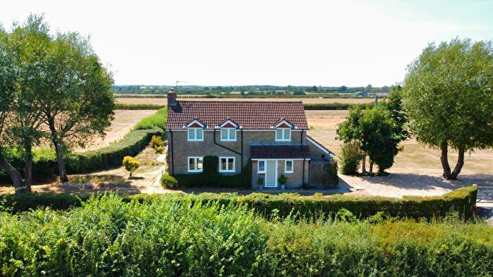 3 Bedroom Detached House For Sale In Green Lane, Stour Row, Shaftesbury, Dorset, SP7
