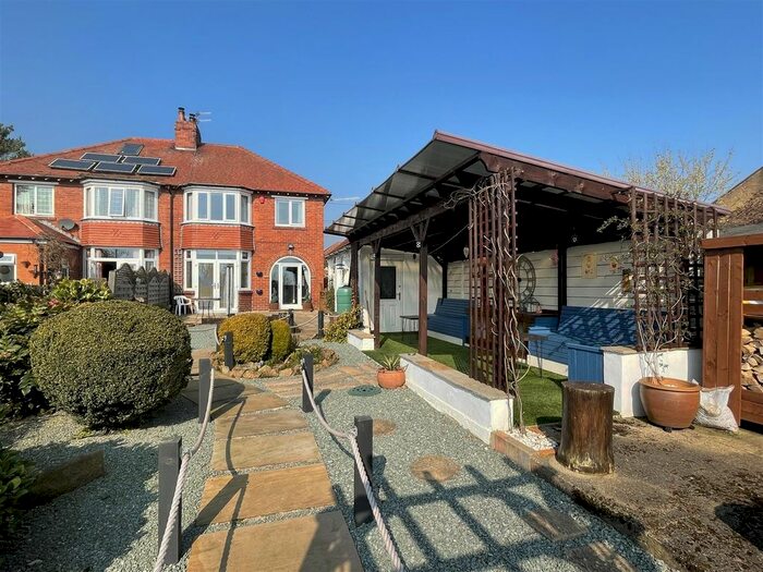 3 Bedroom Semi-Detached House For Sale In Pickering Road, West Ayton, Scarborough, YO13