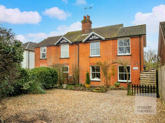 4 Bedroom Semi-Detached House For Sale In The Orchard, Lower Street, Salhouse, Norfolk, NR13