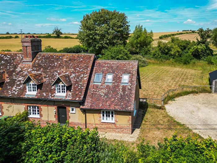 3 Bedroom Semi-Detached House For Sale In Long Crichel, Wimborne, BH21