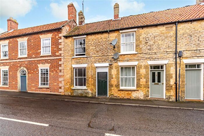 2 Bedroom Terraced House For Sale In High Street, Leadenham, Lincoln, LN5