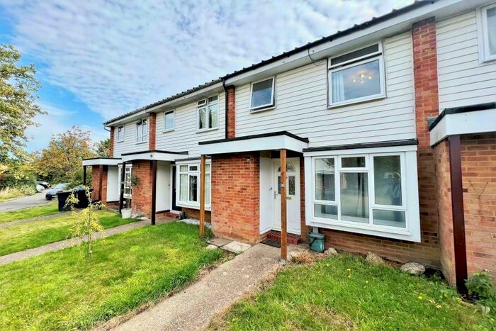 3 Bedroom Terraced House To Rent In Woking, GU21