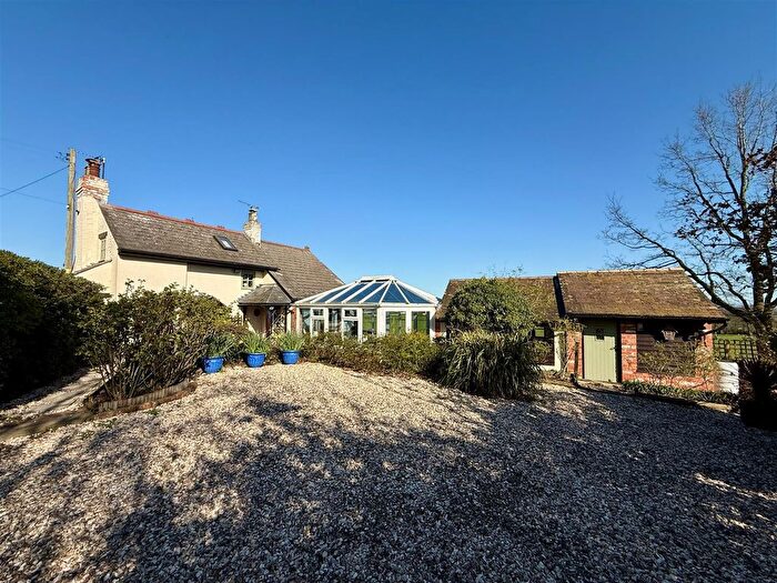 4 Bedroom Cottage For Sale In Bromsberrow, Ledbury, HR8