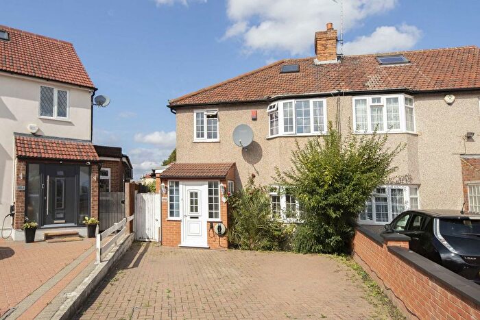 4 Bedroom Property To Rent In Downside Crescent, London, W13