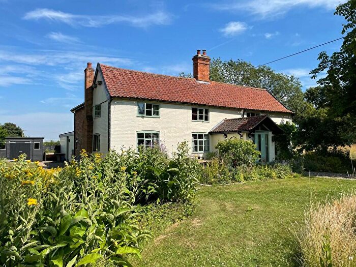 7 Bedroom Detached House For Sale In Westhall, Halesworth, IP19