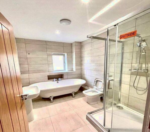3 Bedroom Semi-Detached House To Rent In Lions Way, Cleckheaton, West Yorkshire, BD19