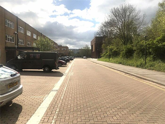 1 Bedroom Flat For Sale In North Ninth Street, Milton Keynes, Buckinghamshire, MK9