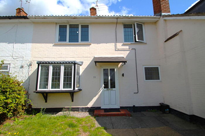 3 Bedroom Terraced House To Rent In Birchetts Close, Bracknell, RG42