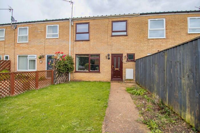 3 Bedroom Terraced House To Rent In Springvale, Gayton, PE32