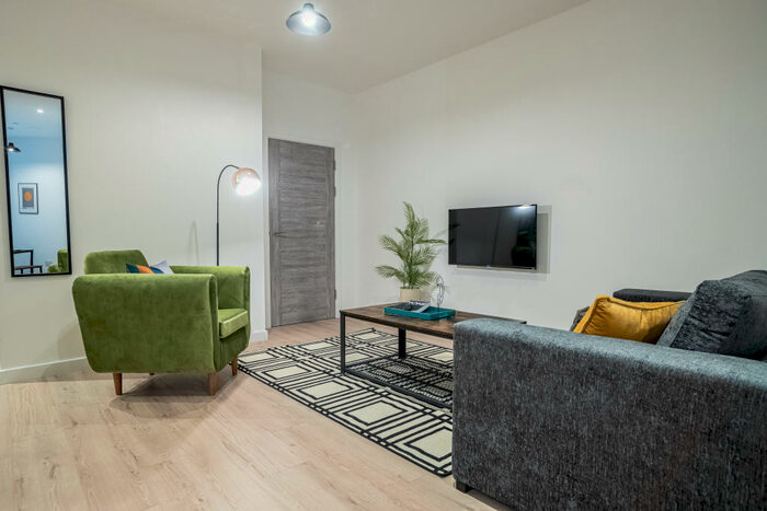 2 Bedroom Apartment To Rent In Broadway, Peterborough, Cambridgeshire, PE1