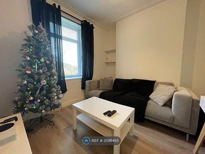 2 Bedroom Terraced House To Rent In Harries Street, Swansea, SA1