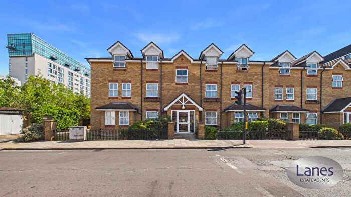 1 Bedroom Flat To Rent In Genotin Road, Enfield, EN1