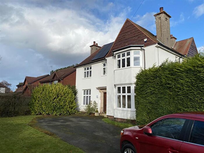 5 Bedroom Detached House To Rent In Roden Avenue, Kidderminster, Worcestershire, DY10