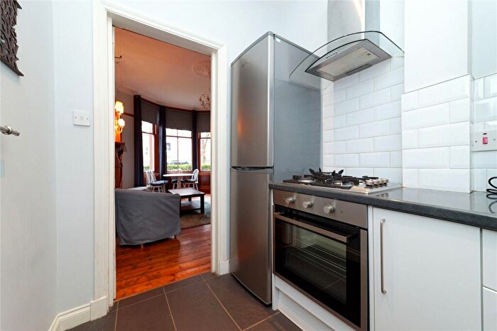 2 Bedroom Apartment To Rent In Dudley Drive, Glasgow, Lanarkshire, G12