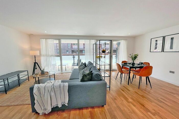 2 Bedroom Flat To Rent In Tabernacle Gardens, London, E2