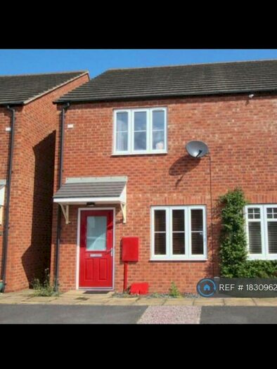 2 Bedroom Semi-Detached House To Rent In Moorhen Close, Market Rasen, LN8