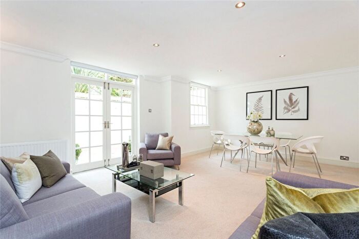 3 Bedroom Flat For Sale In Abbey Road, St John's Wood, NW8