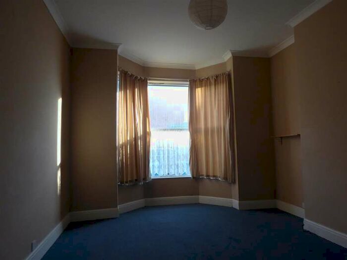 1 Bedroom Flat To Rent In Pendrill Street, Hull, HU3