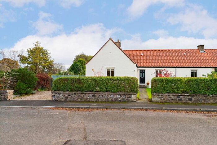 3 Bedroom Semi-Detached House For Sale In Ivy Place, Dunshalt, KY14