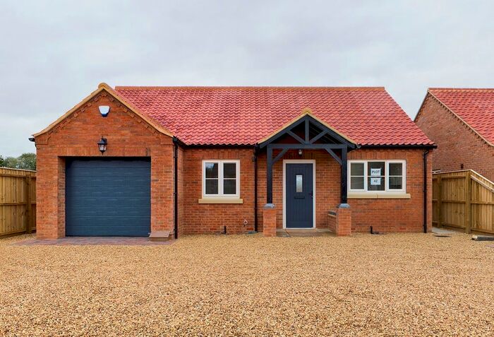 3 Bedroom Bungalow For Sale In Anvil Way, Emneth, Wisbech, PE14