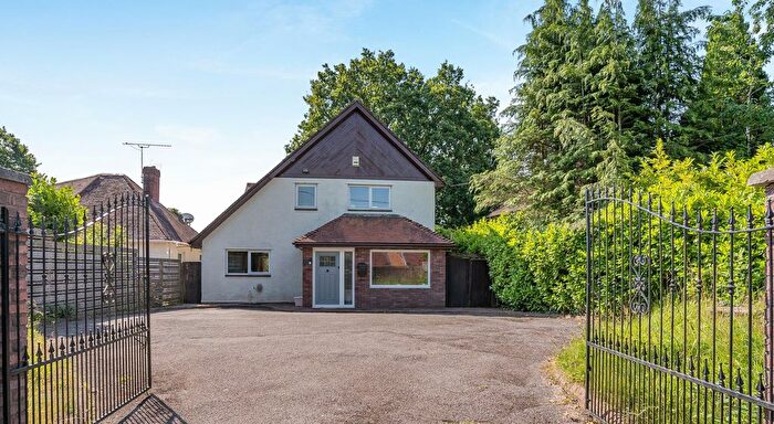 4 Bedroom Detached House For Sale In Pentre Lane, Llantarnam, NP44