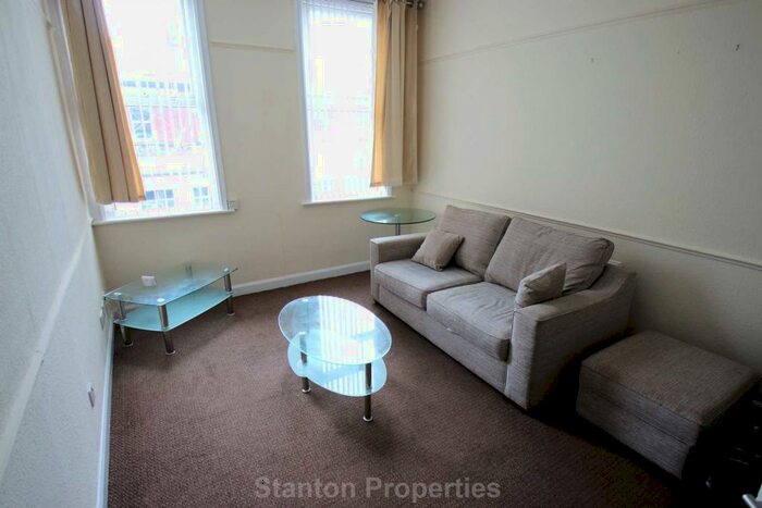 1 Bedroom Apartment To Rent In Wilmslow Road, Withington, M20