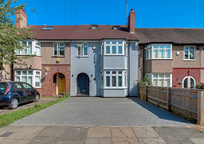 4 Bedroom Terraced House For Sale In Elton Avenue, Greenford, UB6