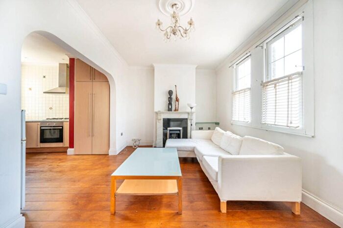 1 Bedroom Flat For Sale In Wise Road, Stratford, London, E15